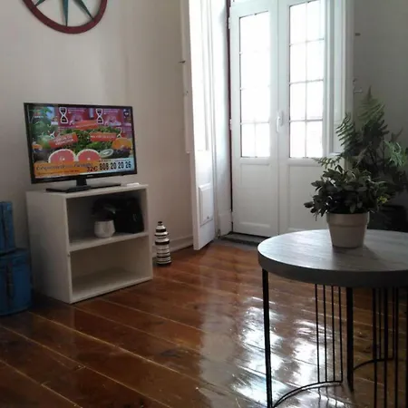 Apartment Inglesinhos 1- By Interhome